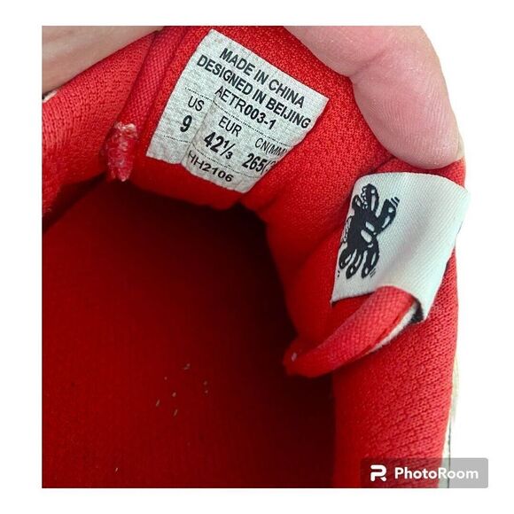 White and Red Men's Sneakers - Picture 11 of 11